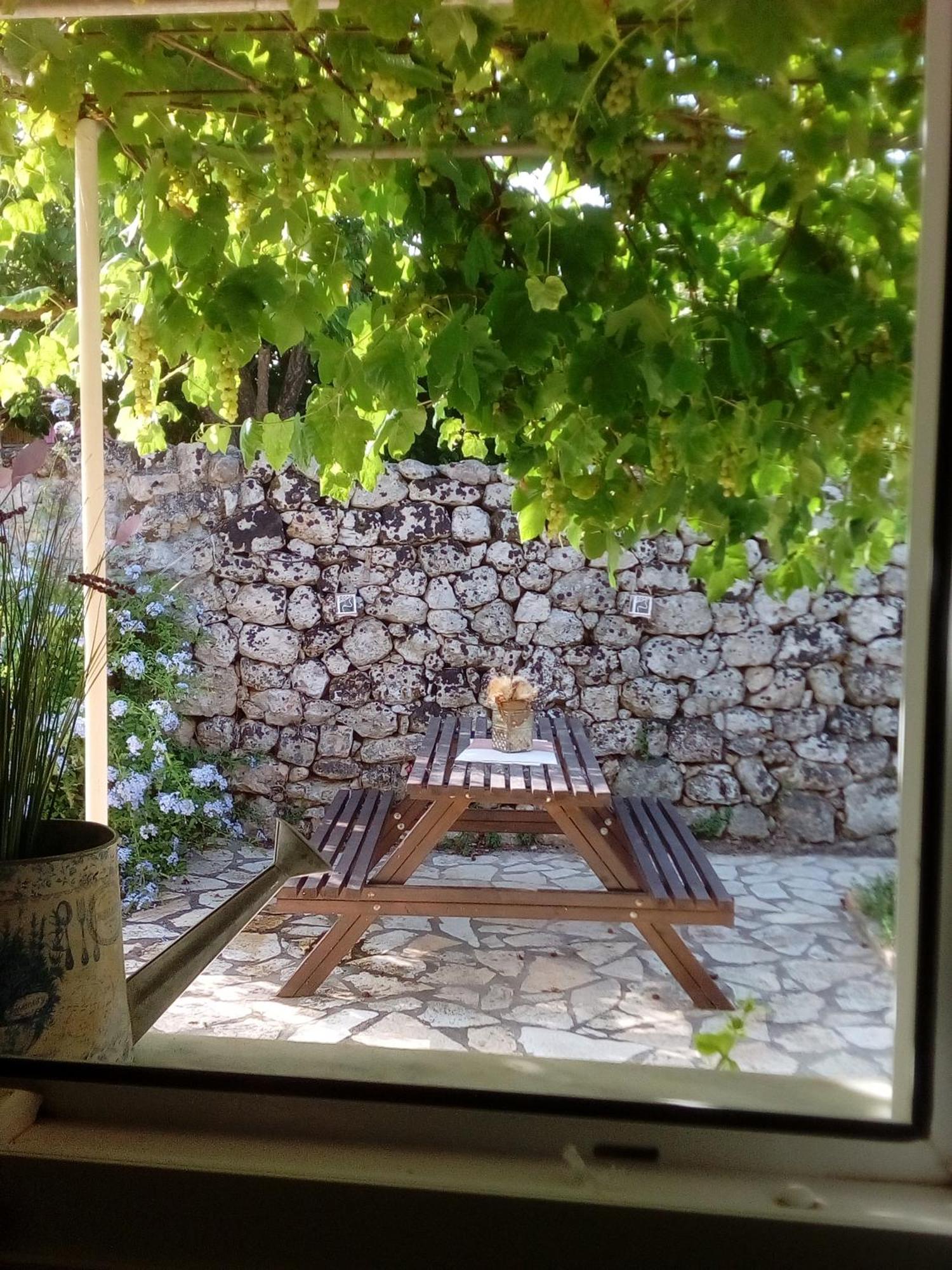 Adonino Residence-The House Of Pomegranates Lakíthra Exterior foto